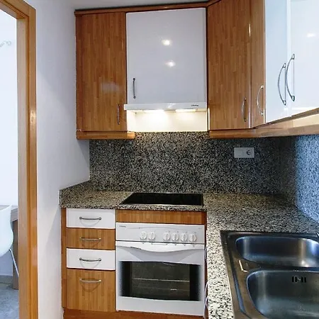 Uhc Ventura Park Apartment *