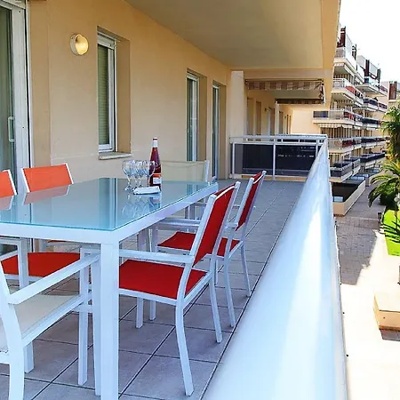 Apartment Uhc Ventura Park Salou